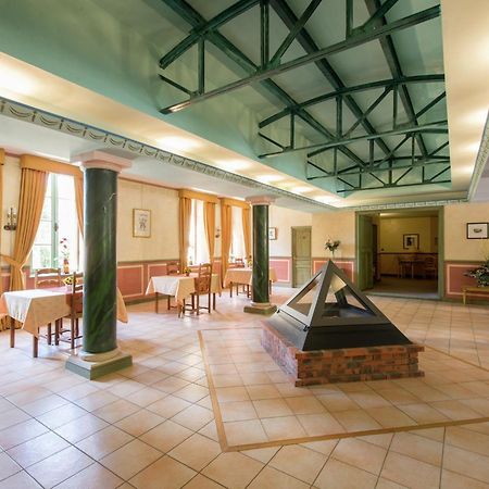 Cozy Apartment With Swimming Pool Terrace Garden Parking Монбрен-ле-Бен Экстерьер фото