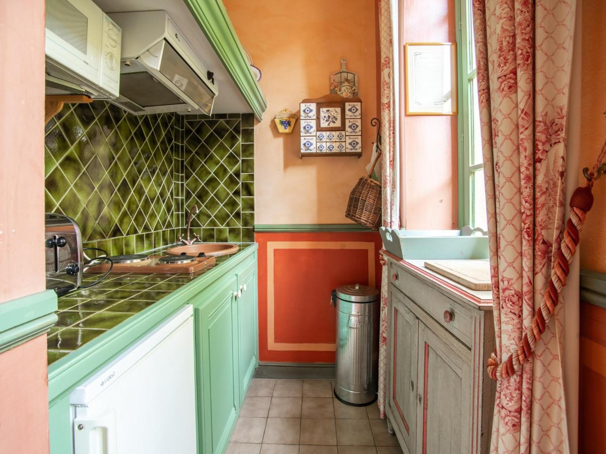 Cozy Apartment With Swimming Pool Terrace Garden Parking Монбрен-ле-Бен Экстерьер фото