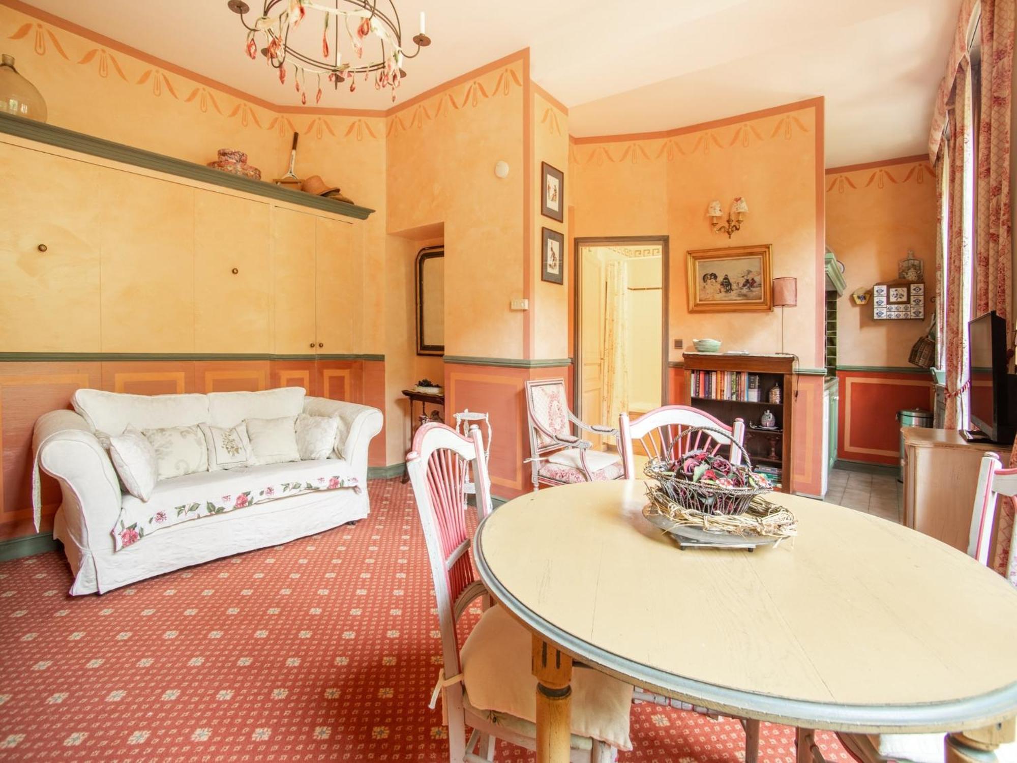 Cozy Apartment With Swimming Pool Terrace Garden Parking Монбрен-ле-Бен Экстерьер фото