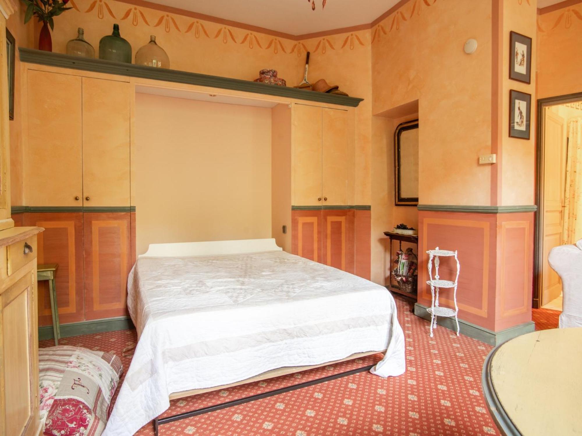 Cozy Apartment With Swimming Pool Terrace Garden Parking Монбрен-ле-Бен Экстерьер фото