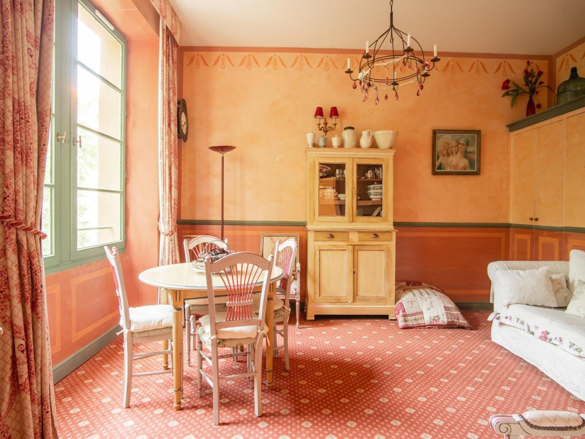 Cozy Apartment With Swimming Pool Terrace Garden Parking Монбрен-ле-Бен Экстерьер фото